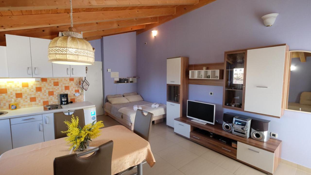 Apartments Beti Porec Esterno foto